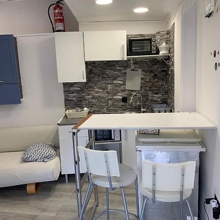 Apartamento Con Piscina Chiloeches Zewnętrze zdjęcie