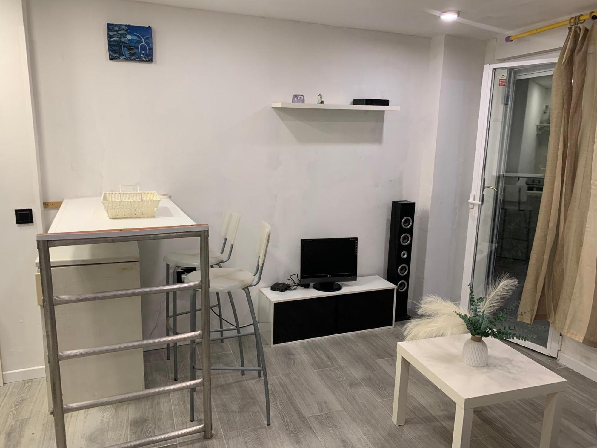 Apartamento Con Piscina Chiloeches Zewnętrze zdjęcie