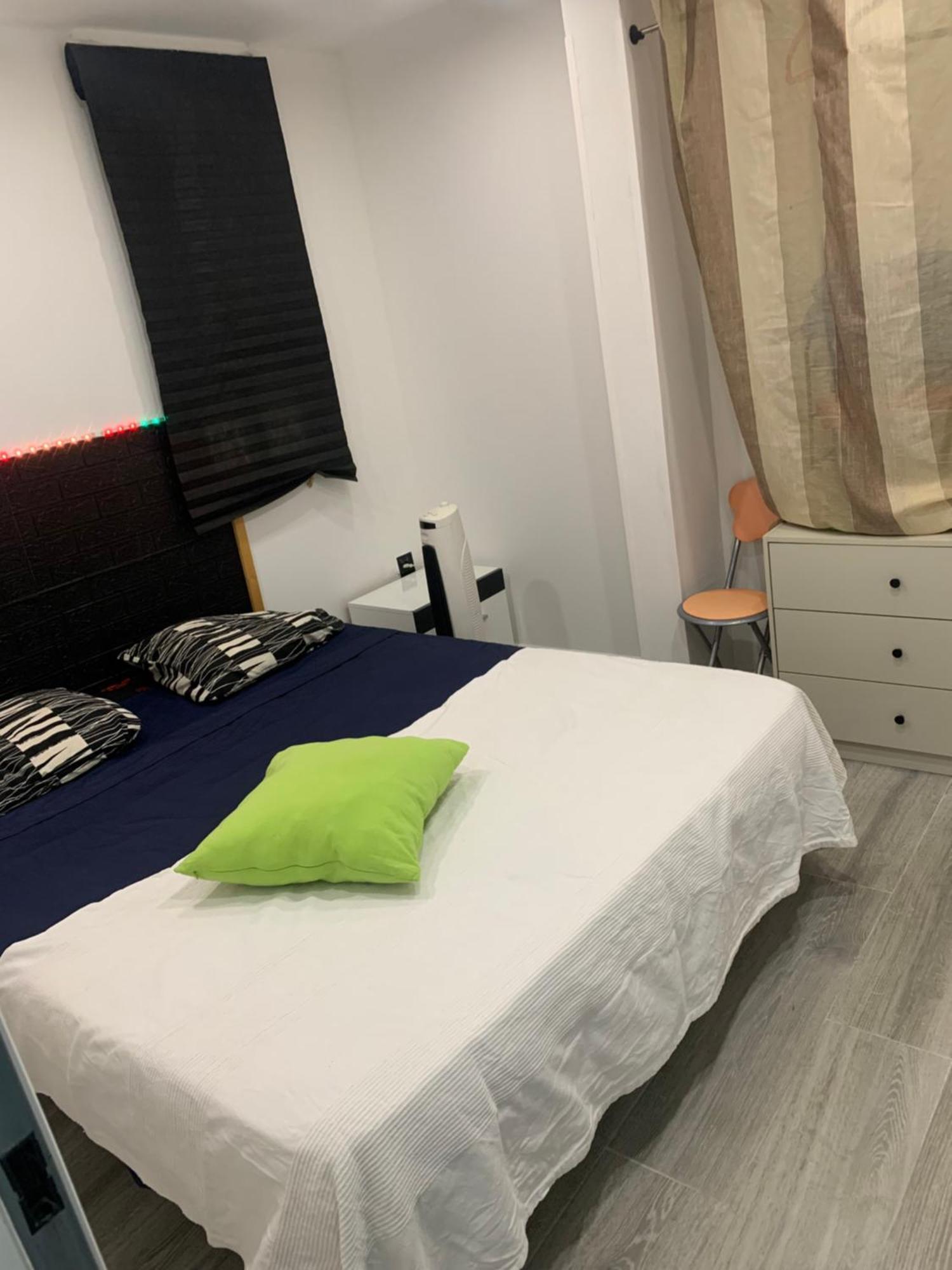 Apartamento Con Piscina Chiloeches Zewnętrze zdjęcie